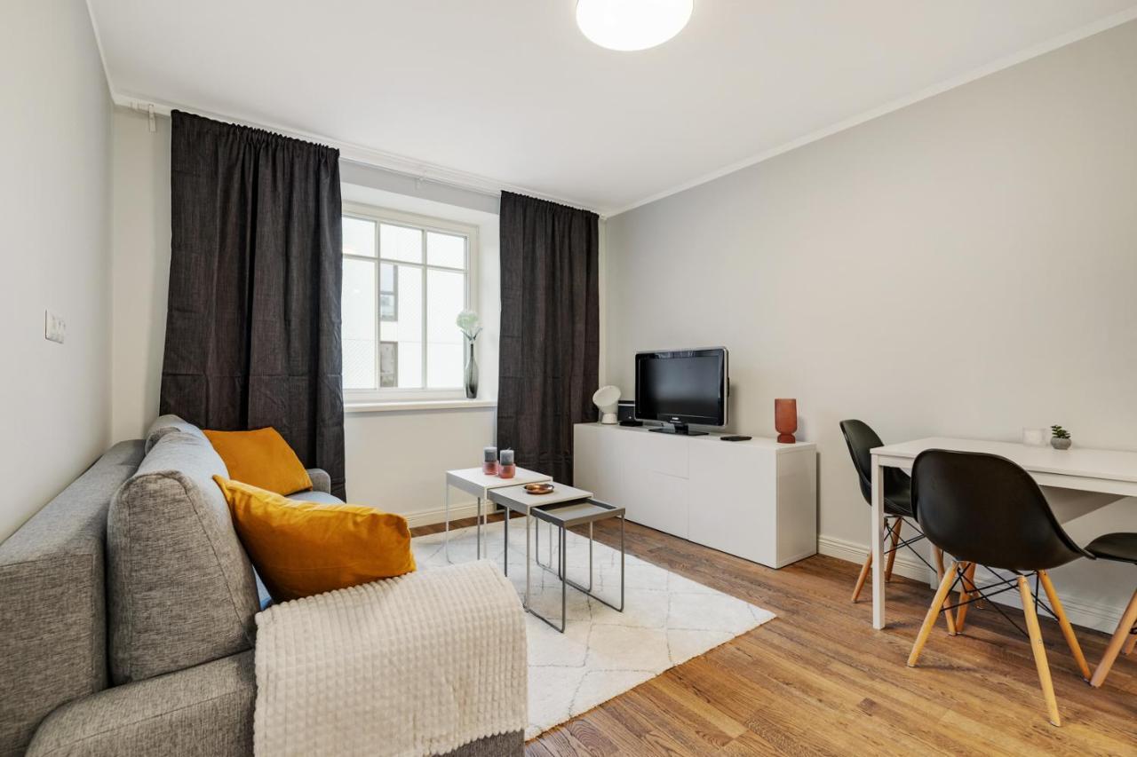 Appartement Charming 1Br In Superb Location, Free Parking & Wi-Fi à Tallinn Extérieur photo