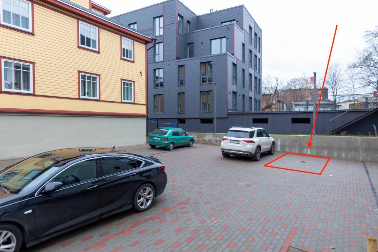 Appartement Charming 1Br In Superb Location, Free Parking & Wi-Fi à Tallinn Extérieur photo